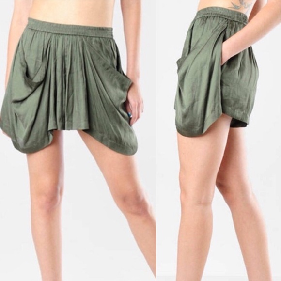 Alexander Wang Shorts - Picture 2 of 5